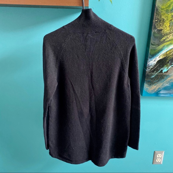 SOFT SURROUNDINGS SWEATER - Picture 5 of 5